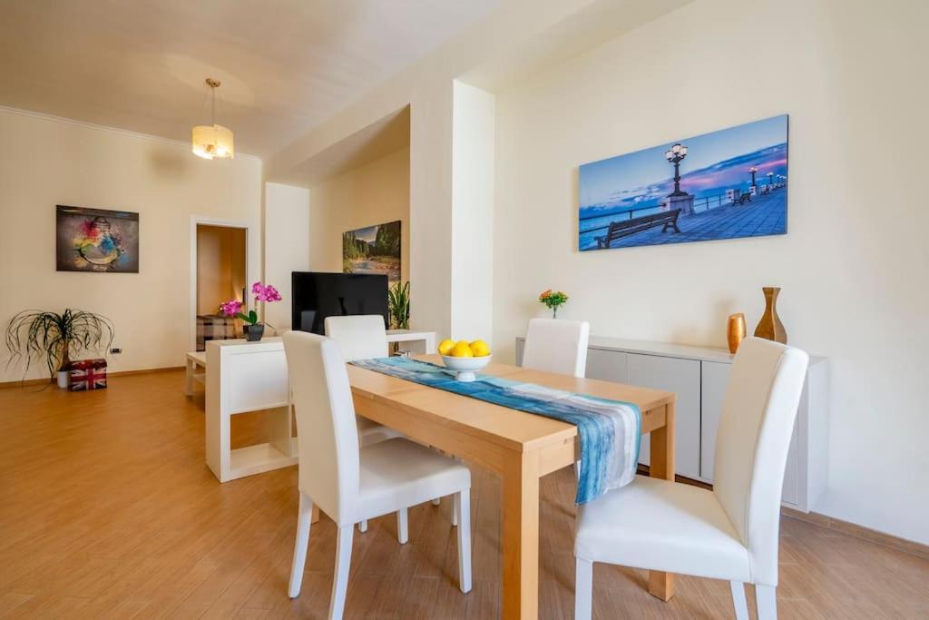 Carlotta - Italian Living Lägenhet Bari Exteriör bild